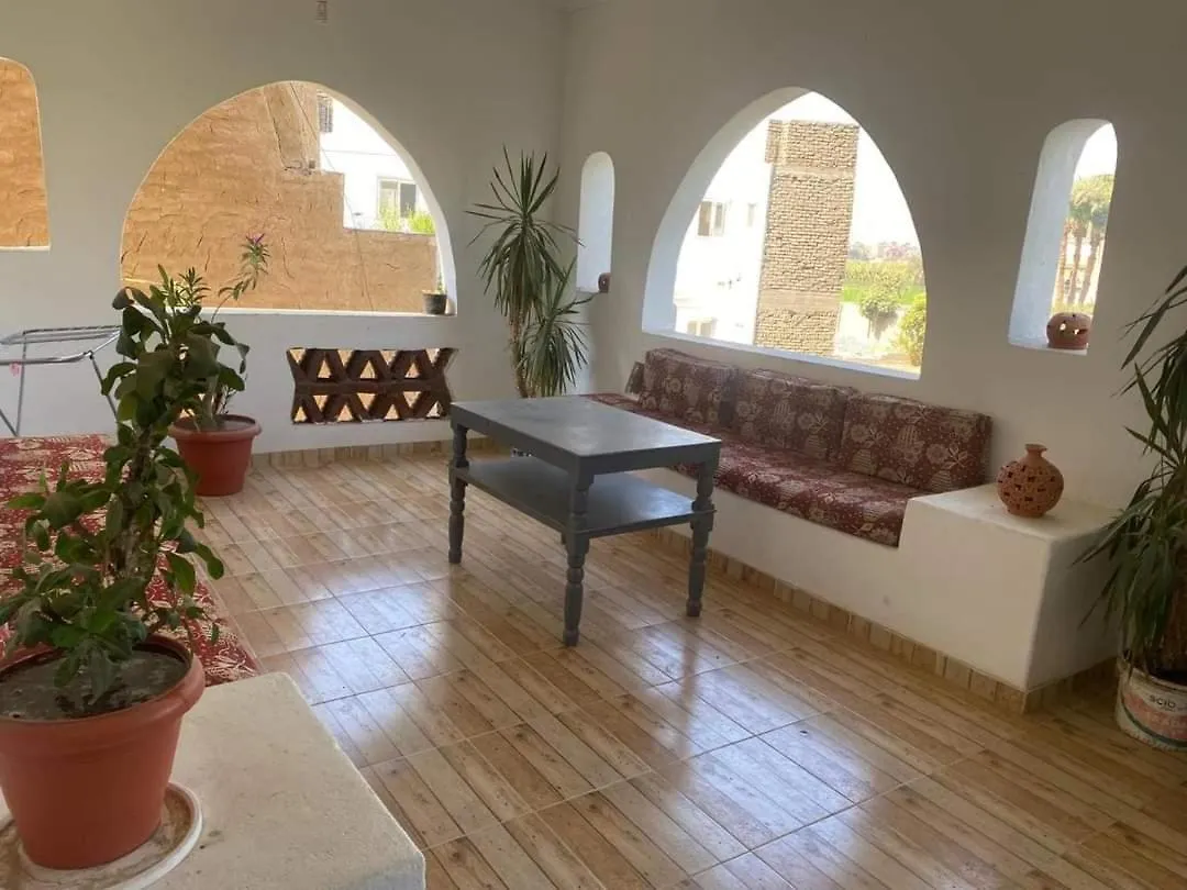 Angel Guesthouse Al Karnak